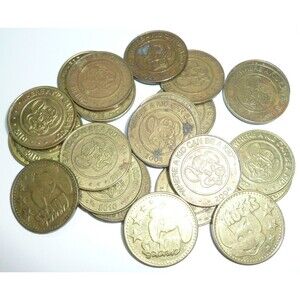 Chuck E Cheese Vintage Mix Lot of 25 Arcade Tokens 2000- 2014 Chucky Coins